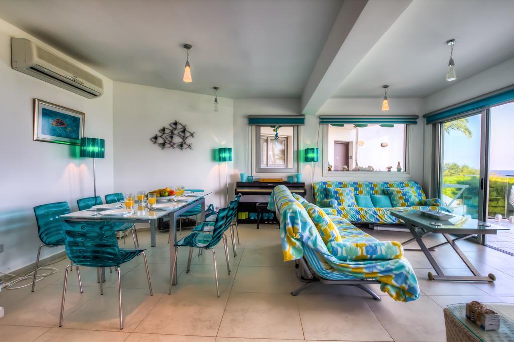 Beachfront Trident プロタラス エクステリア 写真